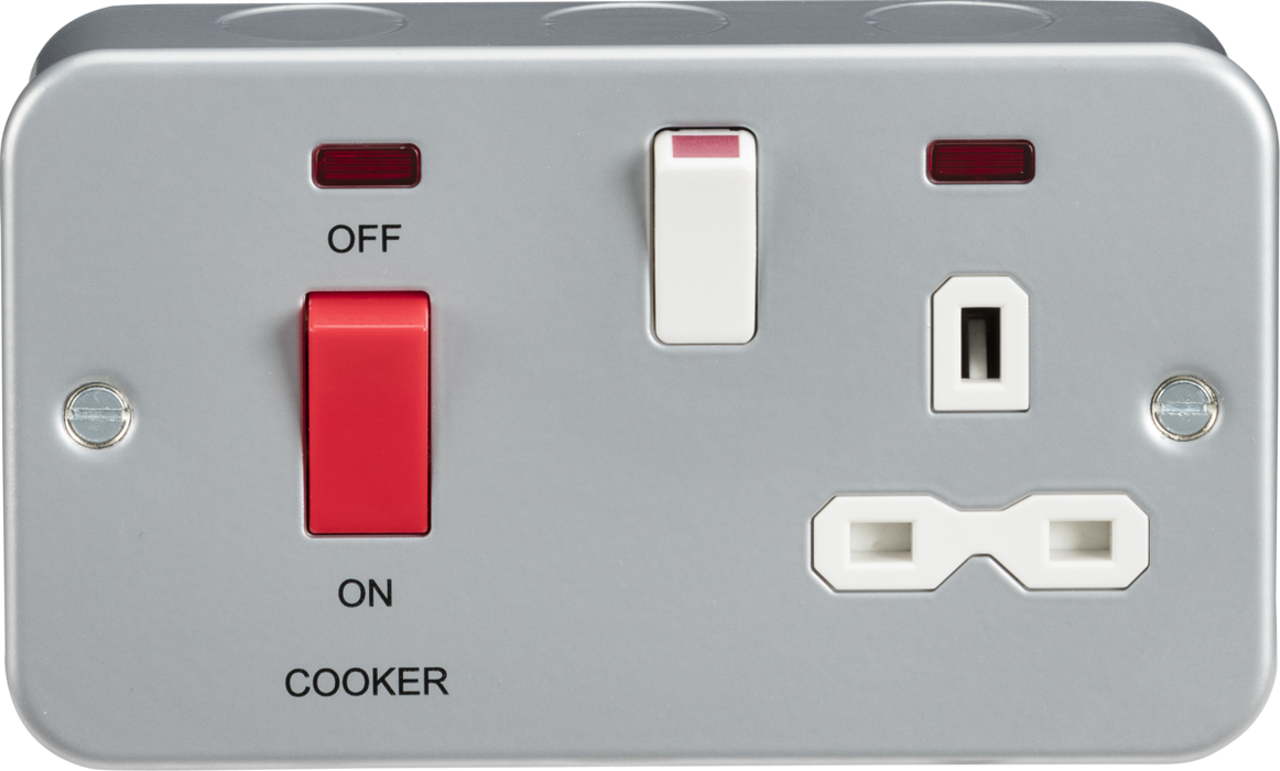 Knightsbridge DP Cooker Switch 13A Switched Socket With Neons, Metal Clad MR8333N