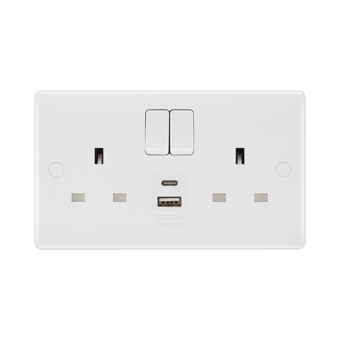 BG White Moulded 13A Double USB Socket with 12W A+C Ports 822UAC12 available from RS Electrical Supplies