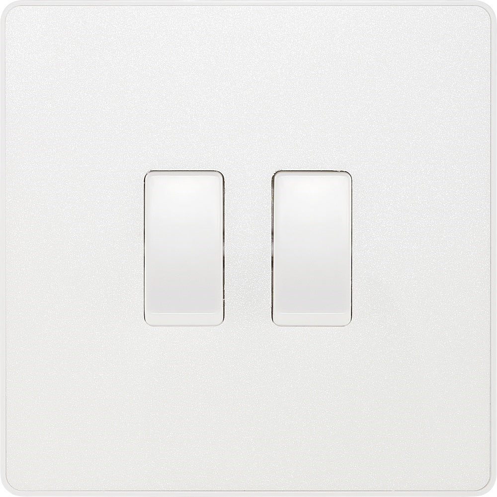BG Evolve Pearl White 2W & Intermediate Light Switch PCDCL2WINTW | RS ...