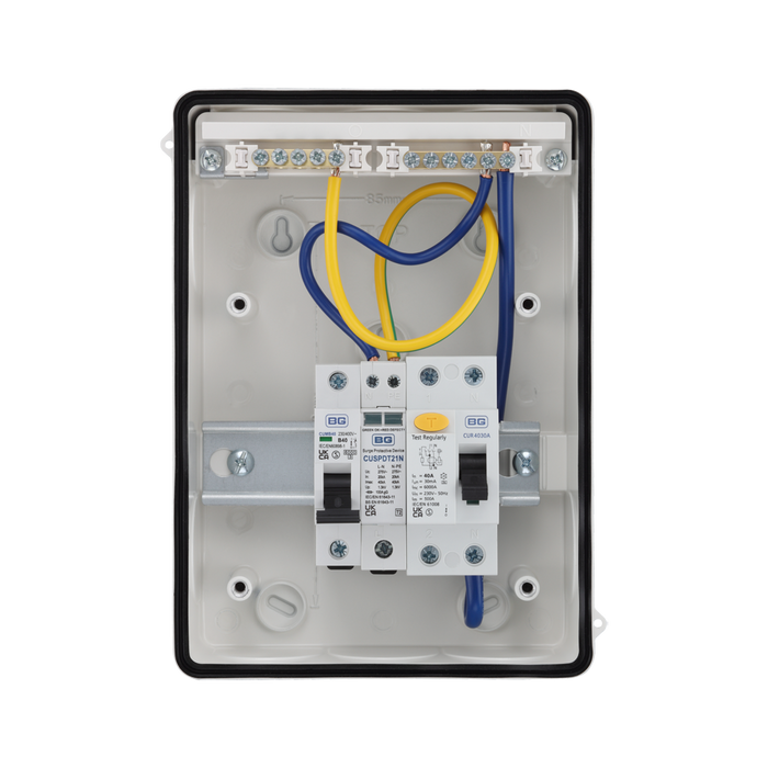 Sync Energy 5 Module Enclosure 40A 30mA RCD 40A MCB Type 2 SPD + 1 Spare Way White CFEV5AW