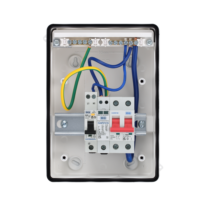 Sync Energy 5 Module Enclosure 100A Main Switch 40A 30mA Double Pole RCBO Type 2 SPD + 1 Spare Way White CFEV5RDAW