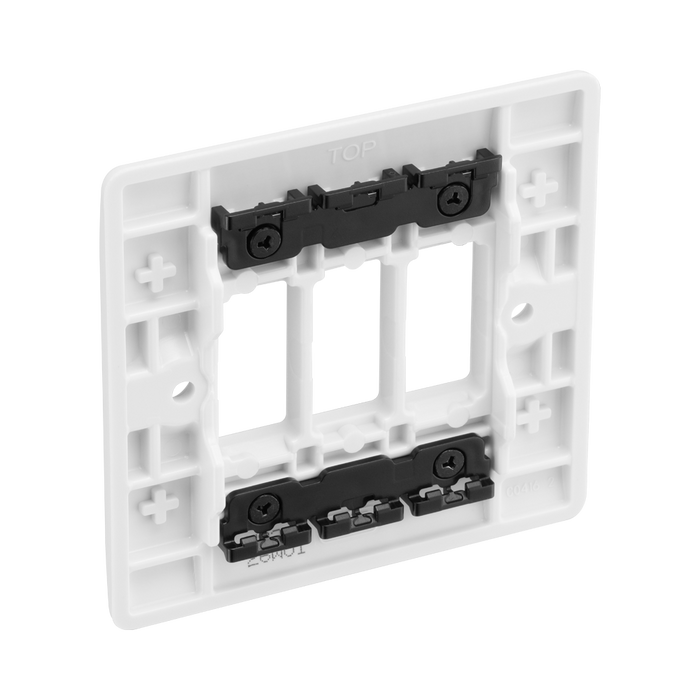 BG GridLite White Moulded White 3G Grid Plate M83 – side view