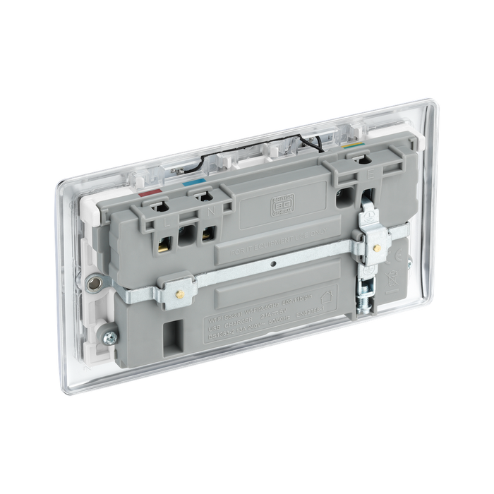 BG Nexus Metal Polished Chrome Wi-Fi Extender USB Socket NPC22UWRW – back view