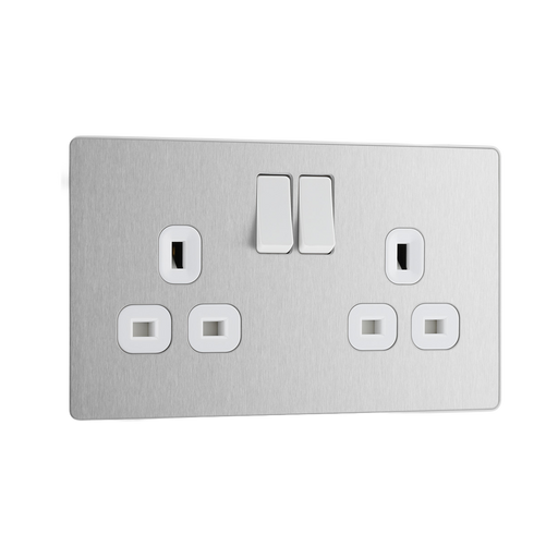 Front view of BG Evolve Brushed Steel Double Socket
