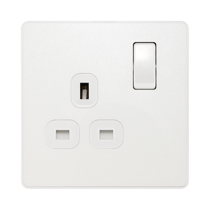 BG Evolve Pearl White 13A Single Socket PCDCL21W
