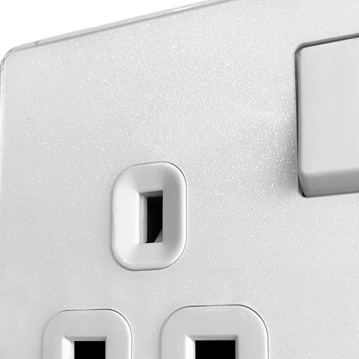 BG Evolve Pearl White shimmer finish close-up – PCDCL2WINTW