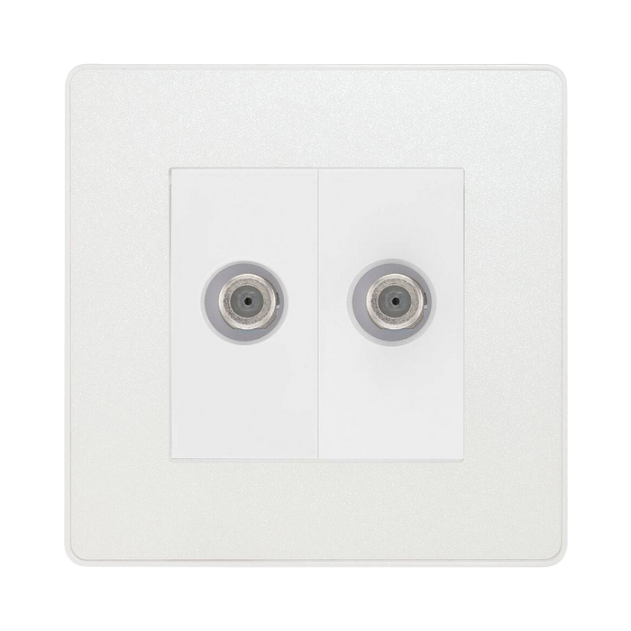 BG Evolve Pearl White Double Satellite Socket PCDCL612W