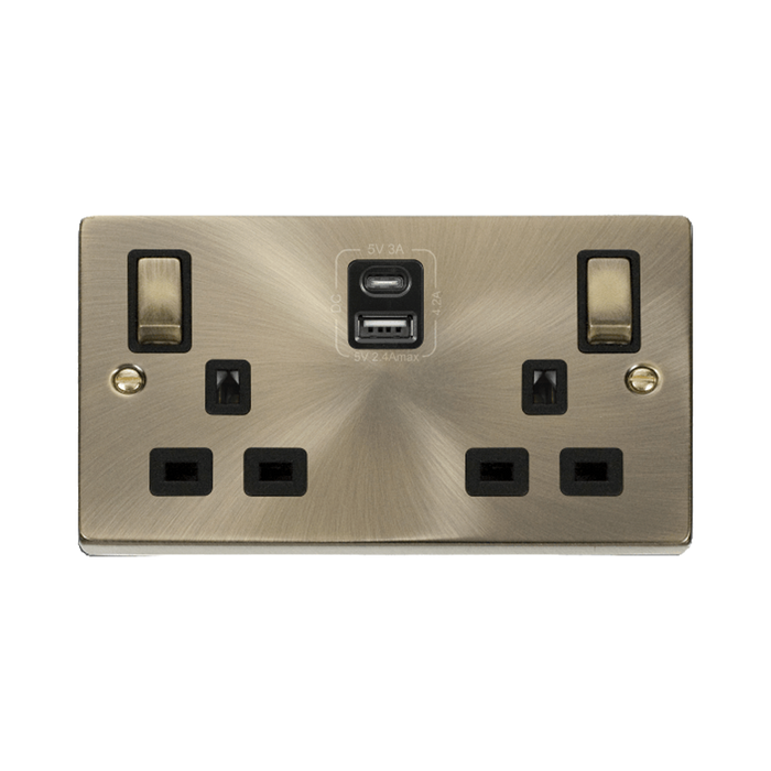 Front view of Click Deco Antique Brass 13A Double A+C USB Socket