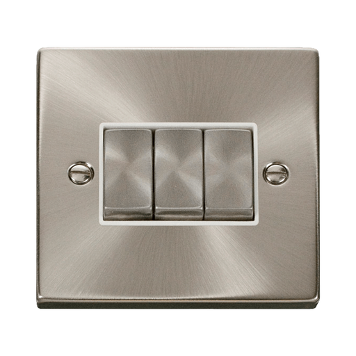 Front view of Click Deco Satin Chrome 3G Light Switch