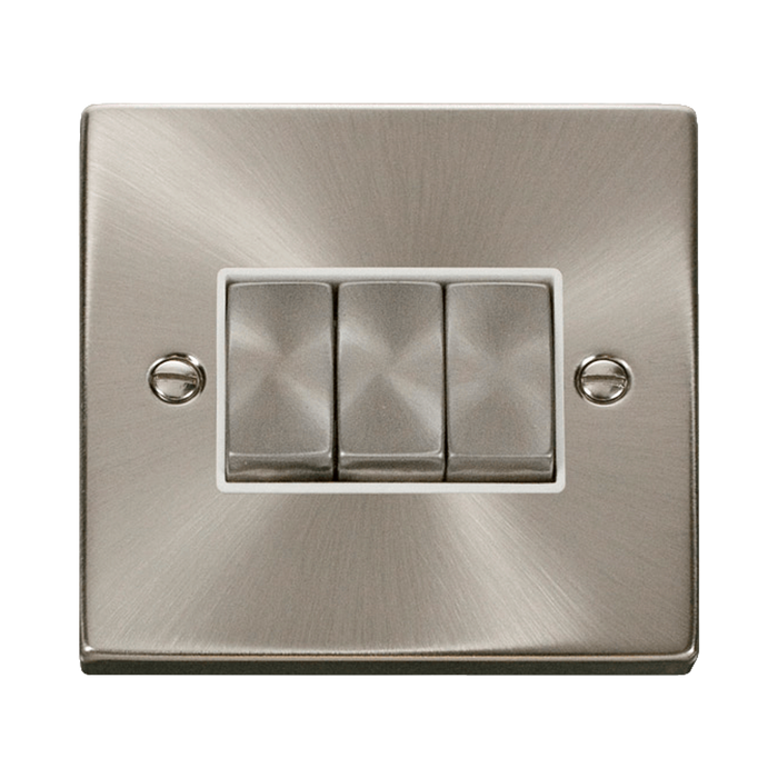 Front view of Click Deco Satin Chrome 3G Light Switch