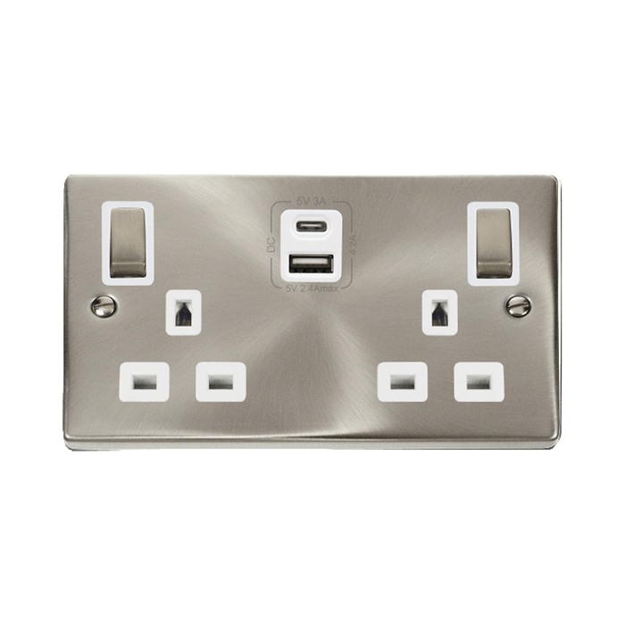 Front view of Click Deco Satin Chrome 13A Double A+C USB Socket