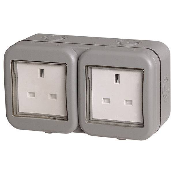 BG Weatherproof Unswitched Double Socket IP55 WPB24
