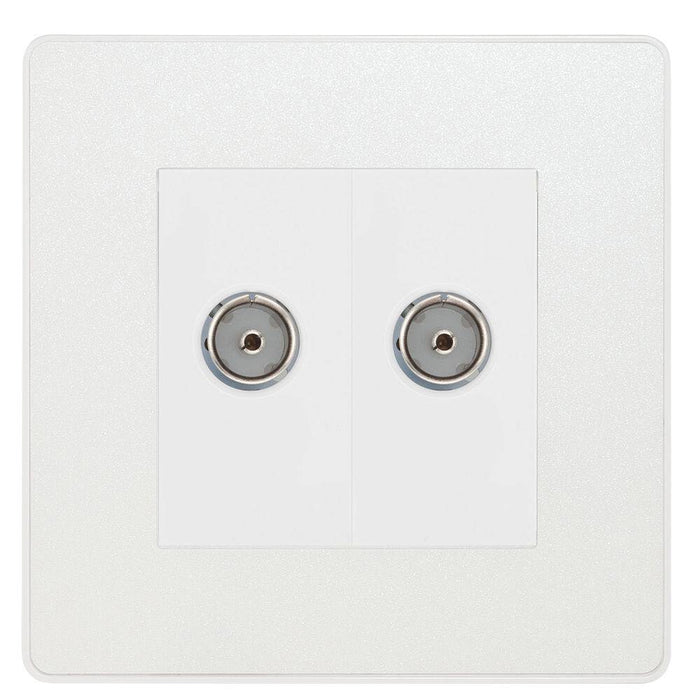BG Evolve Pearl White Double Co-axial Socket PCDCL602W Available from RS Electrical Supplies