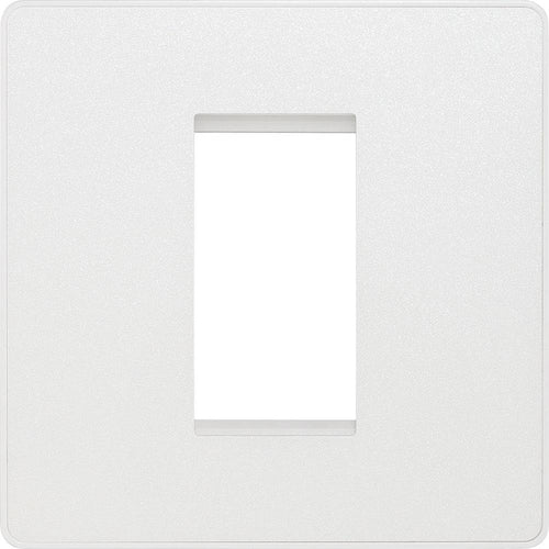 BG Evolve Pearl White 1G Euro Module Plate PCDCLEMS1W
