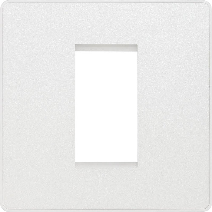 BG Evolve Pearl White 1G Euro Module Plate PCDCLEMS1W Available from RS Electrical Supplies