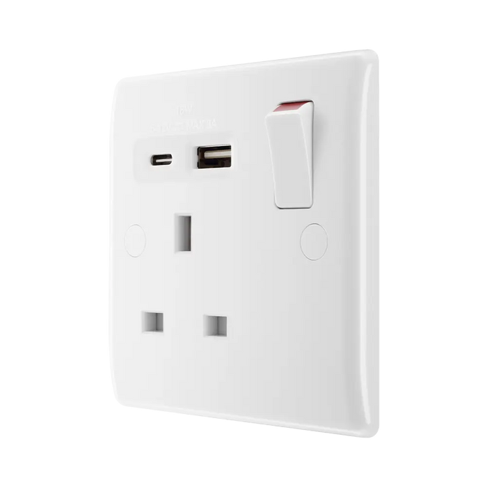 BG White Moulded 13A single type A+C USB socket