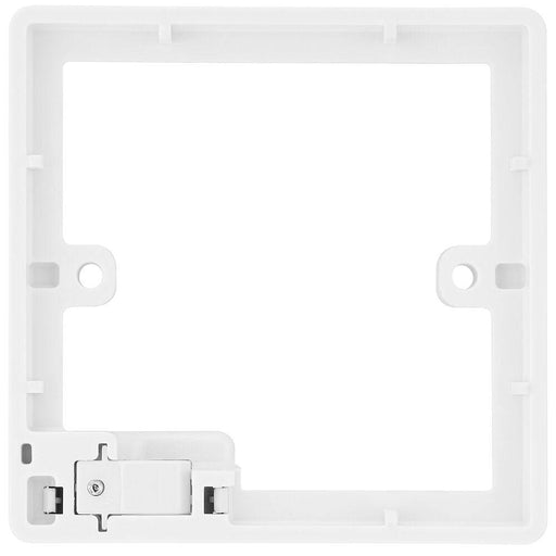 BG White Moulded Cord Grip Spacer 8CGS Available from RS Electrical Supplies